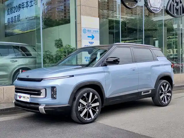 Geely ICON