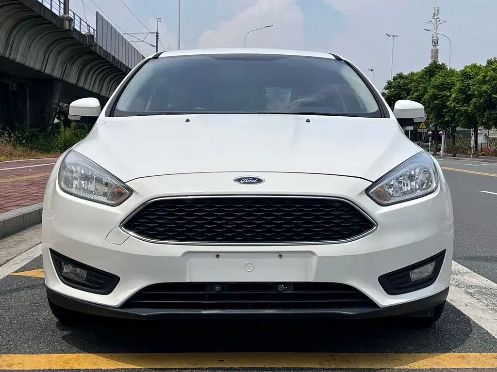 Ford Focus — миниатюра 2