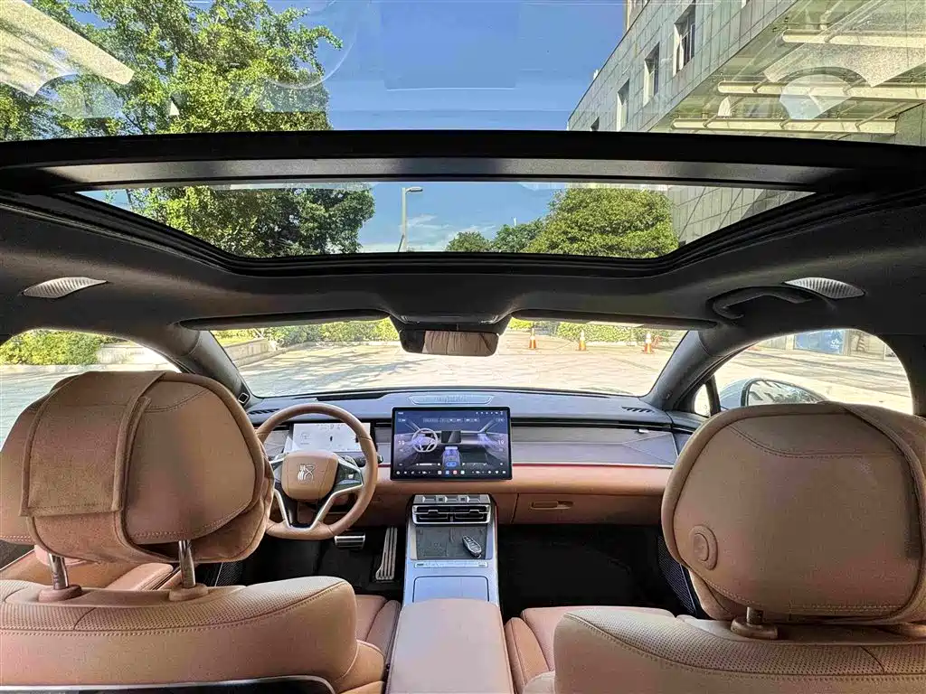 BYD Han L 2025 EV Flagship