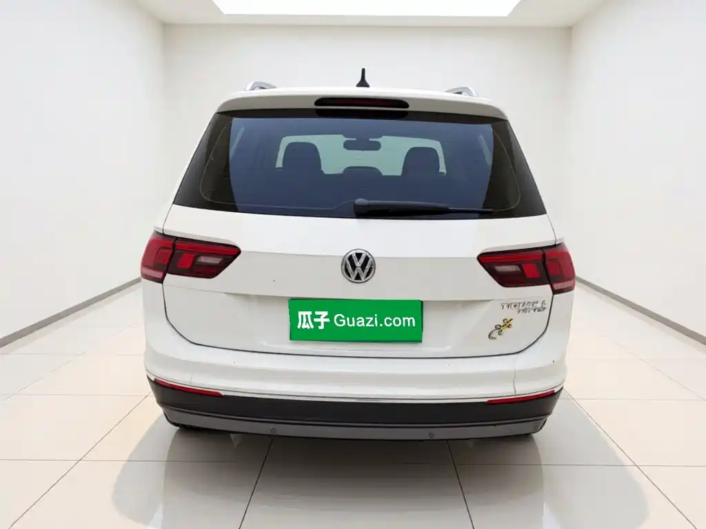 Volkswagen Tiguan L — миниатюра 3