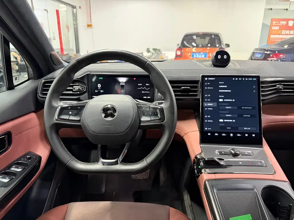 NIO EC6 — миниатюра 10