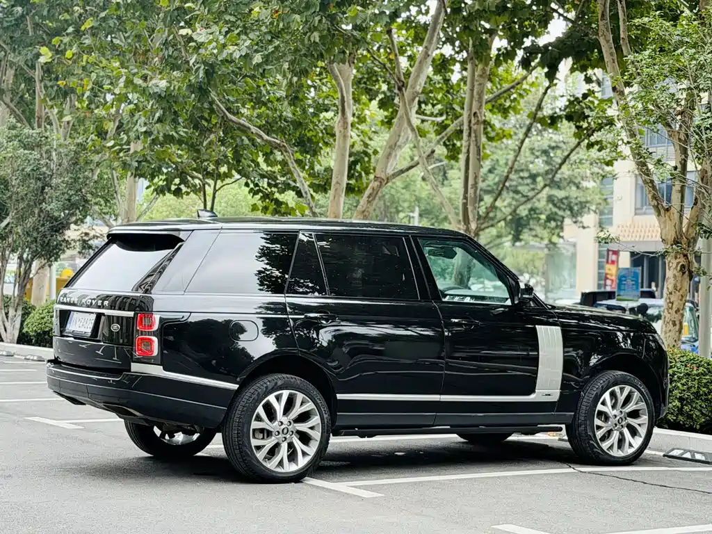 Land Rover Range Rover — миниатюра 12