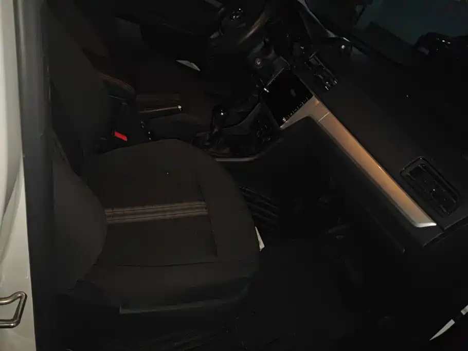 Volkswagen Lavida — миниатюра 8