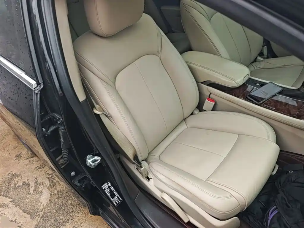 Buick LaCrosse — миниатюра 25
