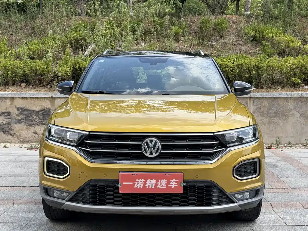 Volkswagen T-Roc — миниатюра 2