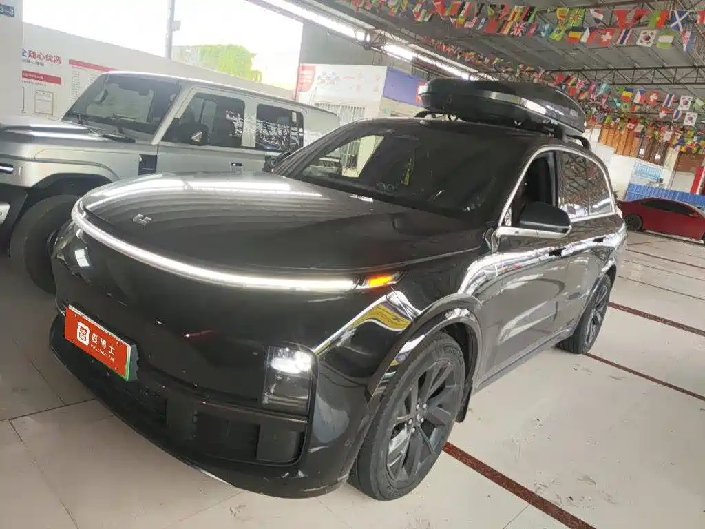 Li Auto Li L8
