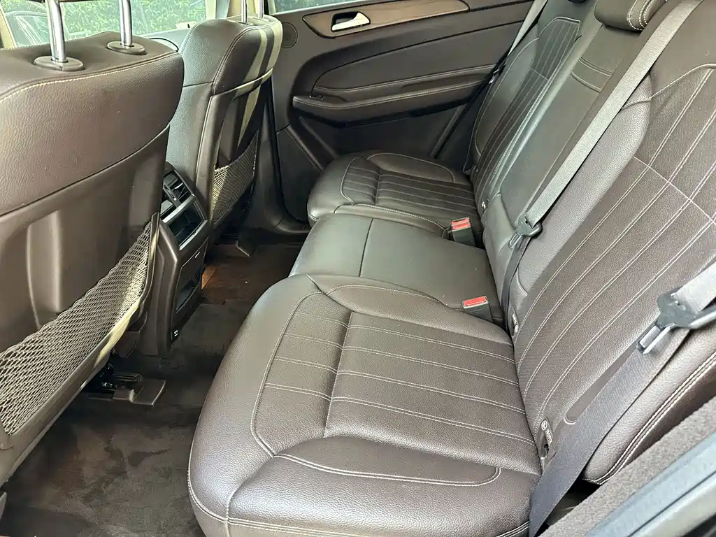 Mercedes-Benz GLE (Import) — миниатюра 6
