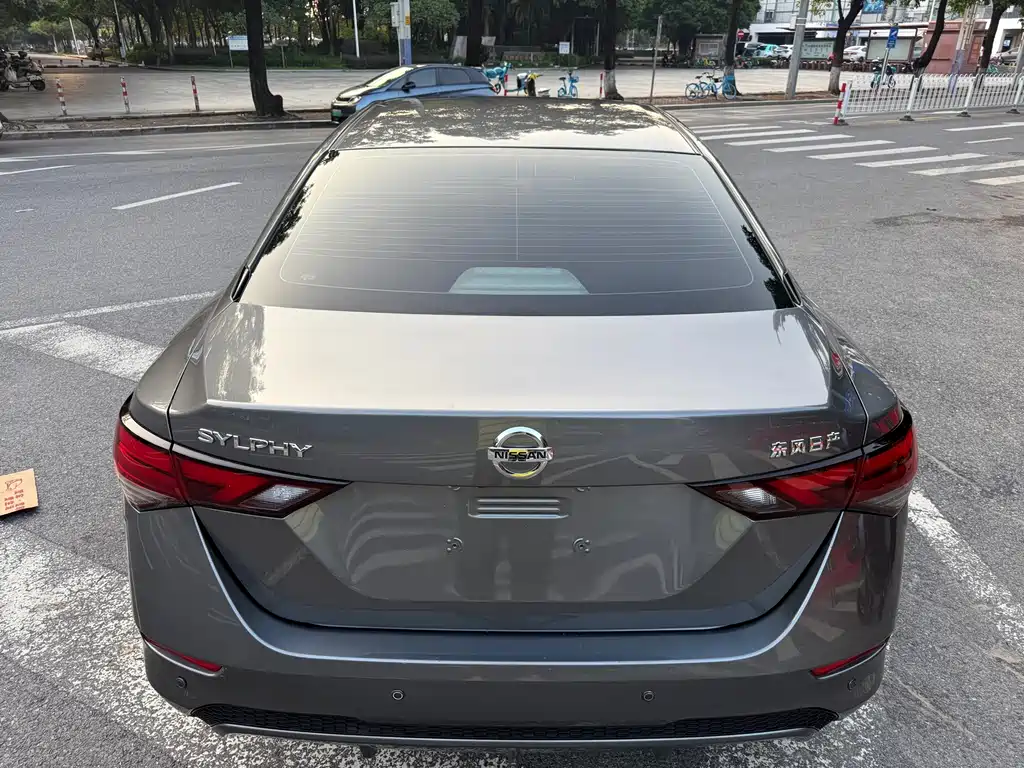 Nissan Sylphy — миниатюра 4