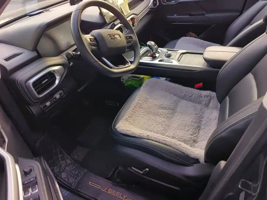 Geely Haoyue — миниатюра 9