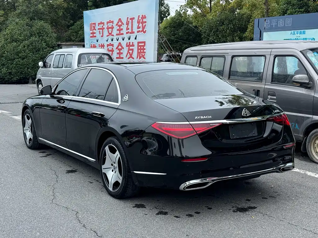 Mercedes-Benz S-Class — миниатюра 9