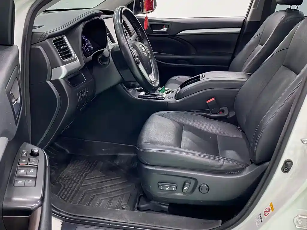 Toyota Highlander — миниатюра 4
