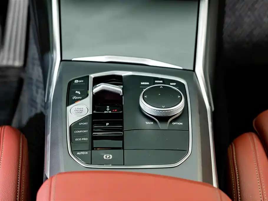 BMW 3 Series — миниатюра 14