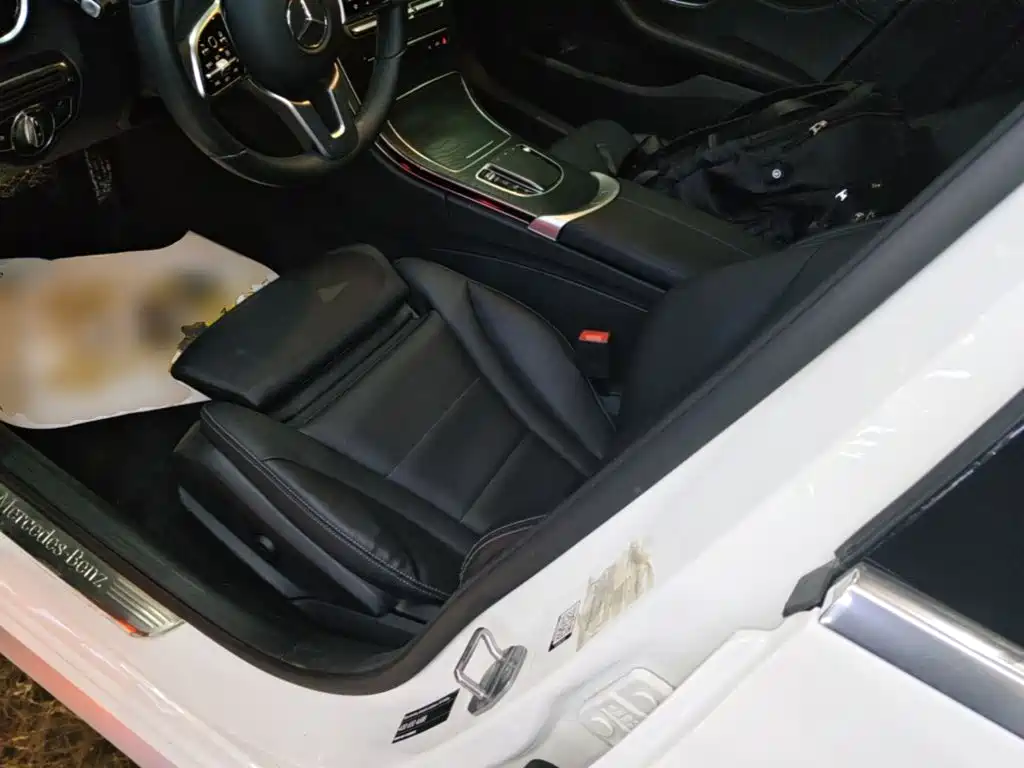 Mercedes-Benz C-Class — миниатюра 15