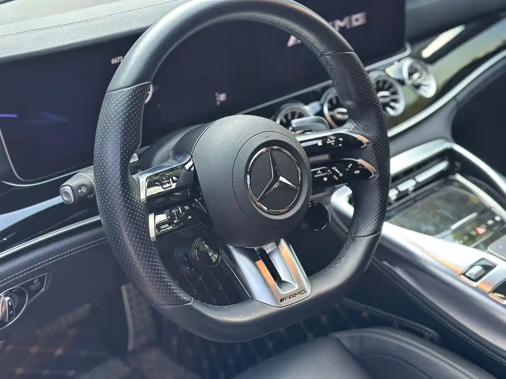 Mercedes-Benz AMG GT — миниатюра 12