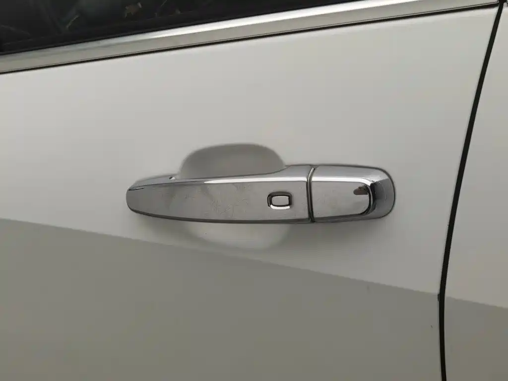 Chevrolet Malibu XL — миниатюра 18