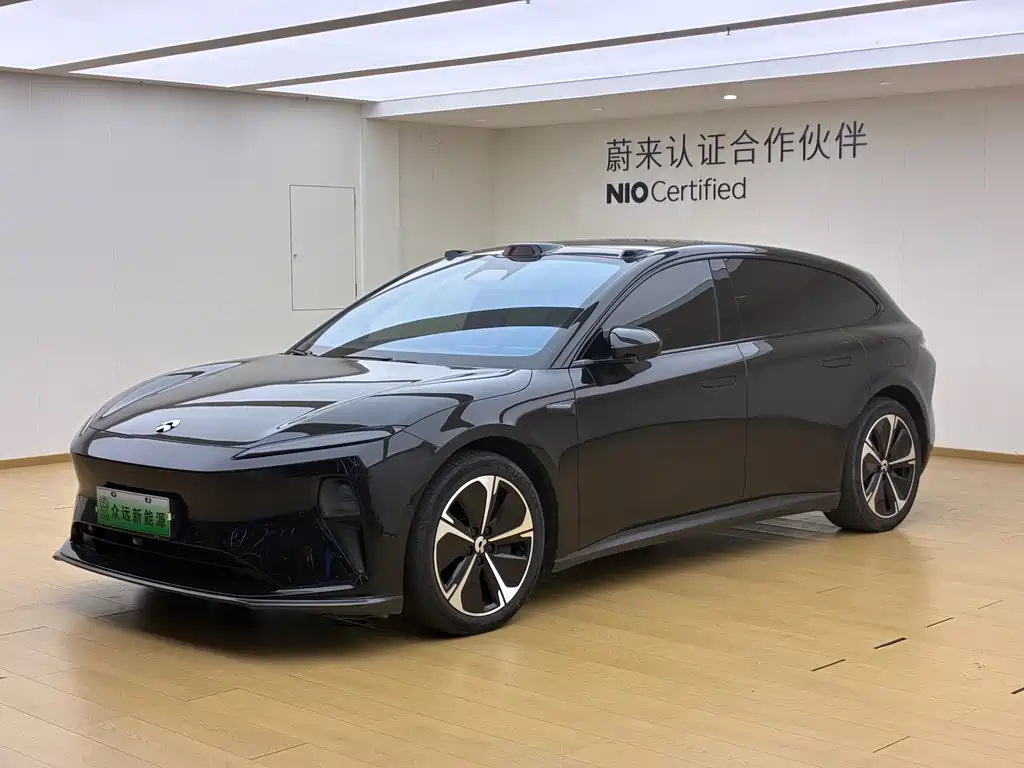 NIO ET5T