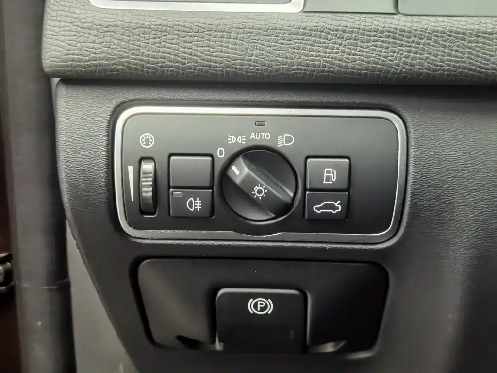 Volvo XC60 — миниатюра 21