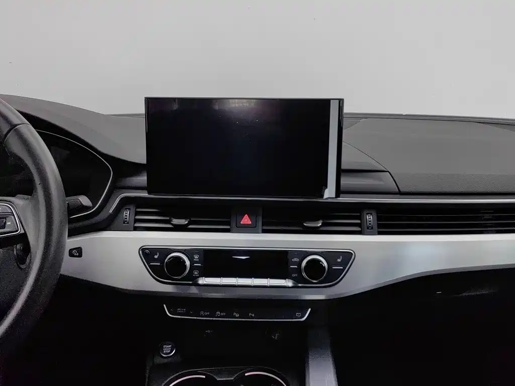 Audi A4L — миниатюра 12