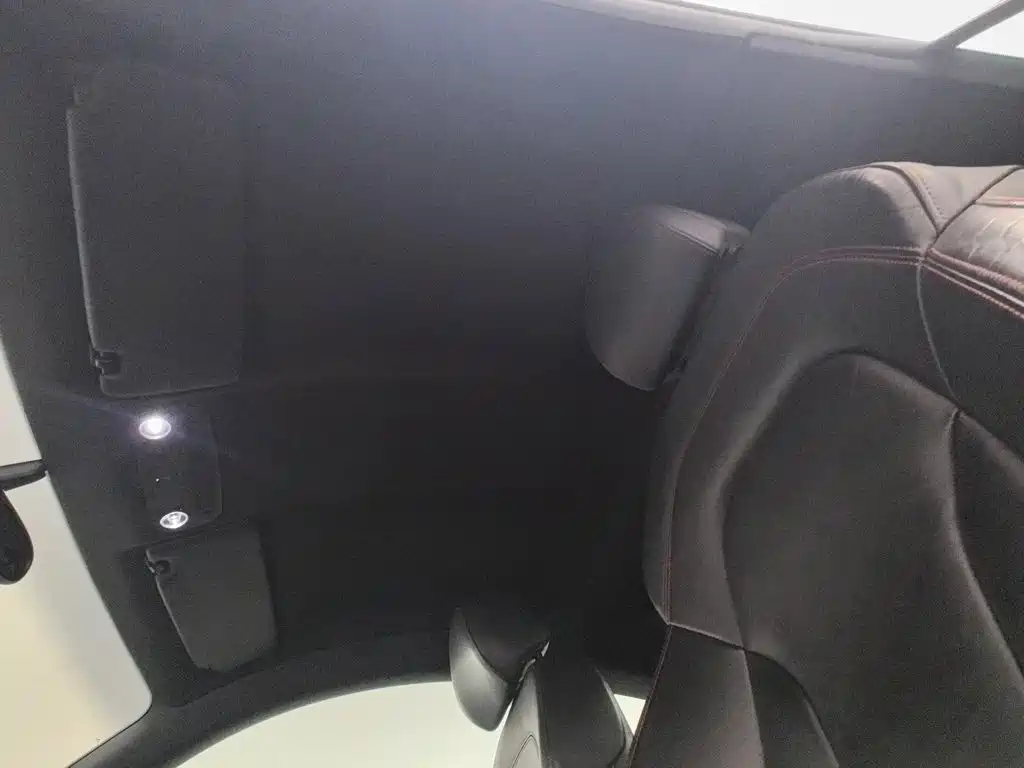 Audi TT — миниатюра 14