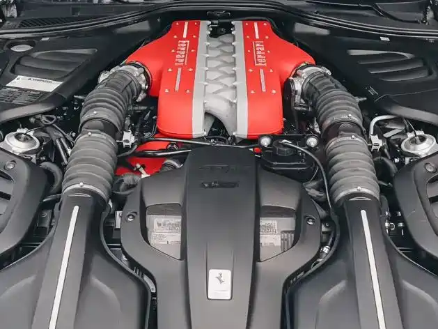 Ferrari GTC4Lusso — миниатюра 4