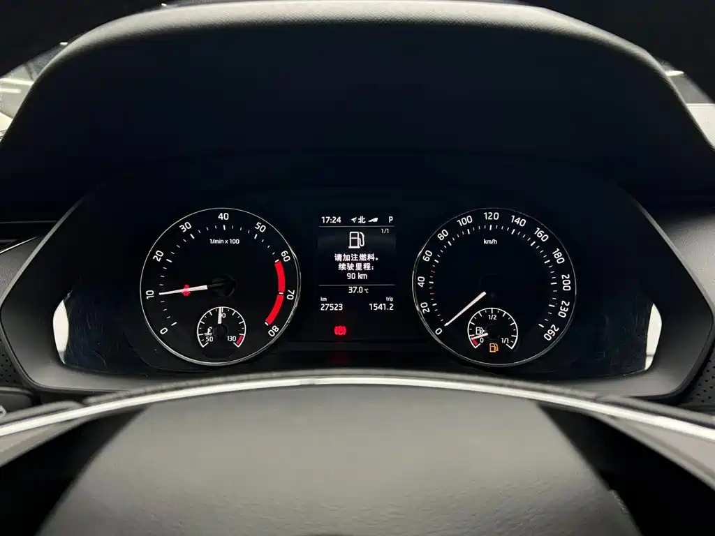 Skoda Octavia — миниатюра 8