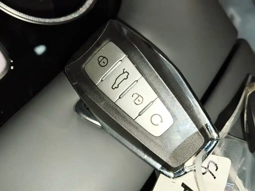 Geely Boyue — миниатюра 9
