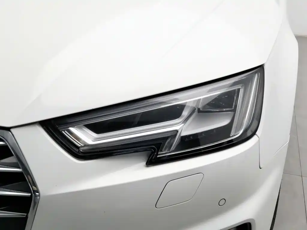 Audi A4L — миниатюра 7