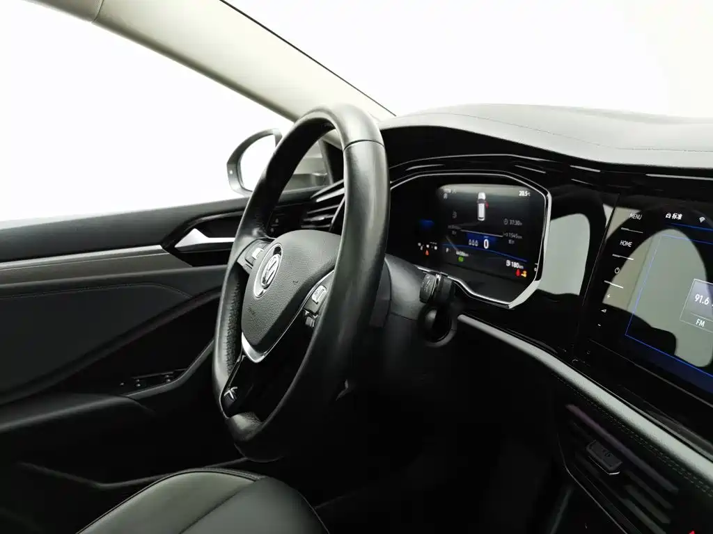 Volkswagen Sagitar — миниатюра 22