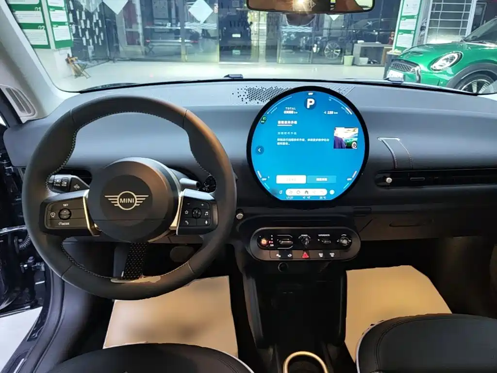 MINI MINI COOPER EV — миниатюра 10