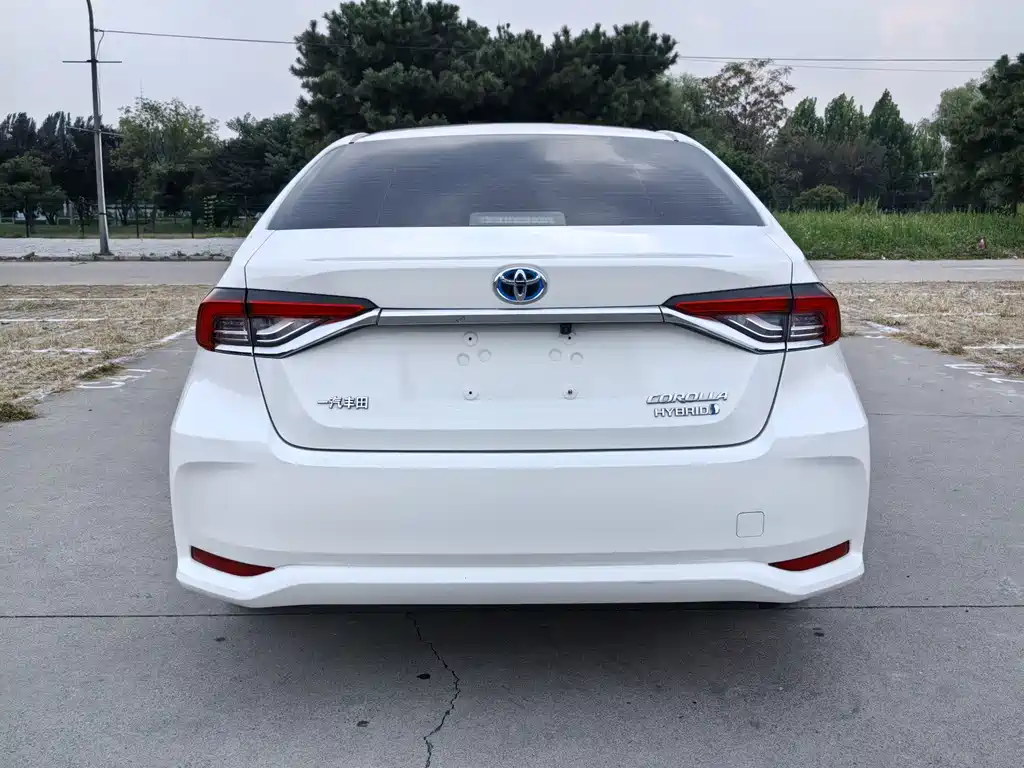Toyota Corolla — миниатюра 8