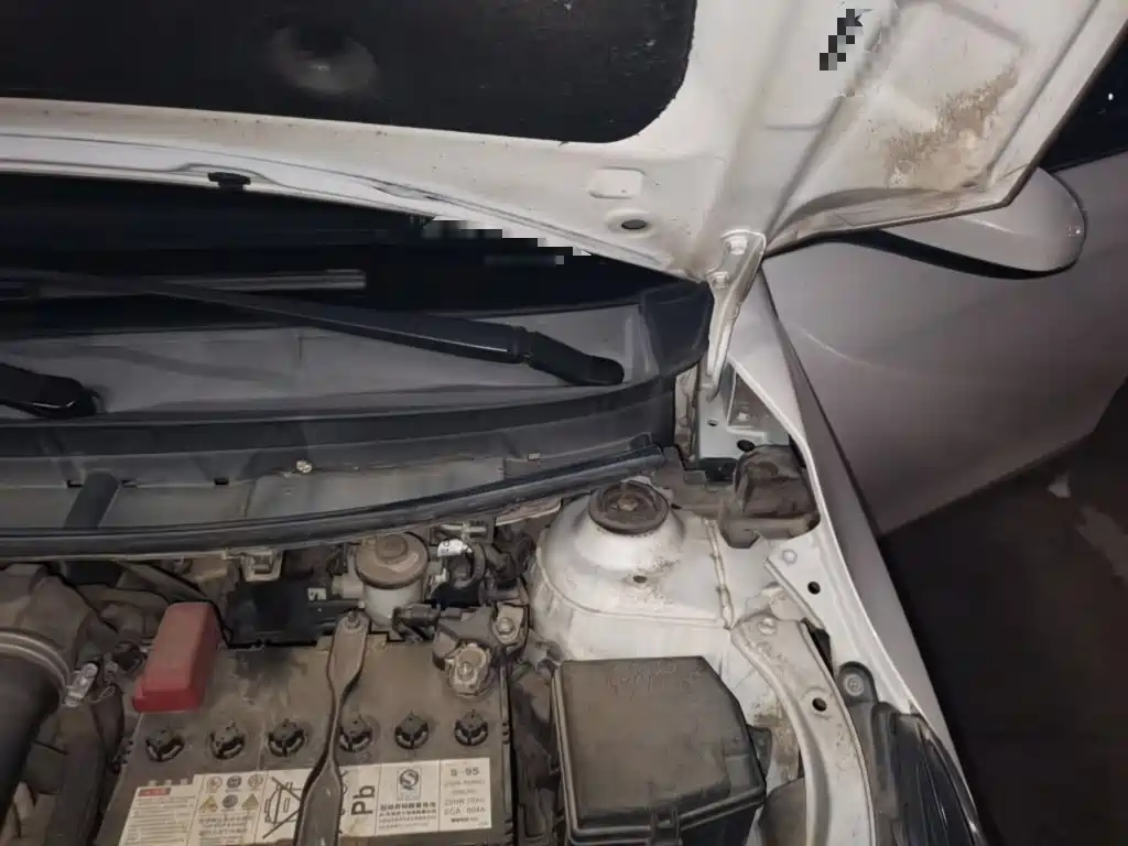 Toyota Yaris L — миниатюра 20