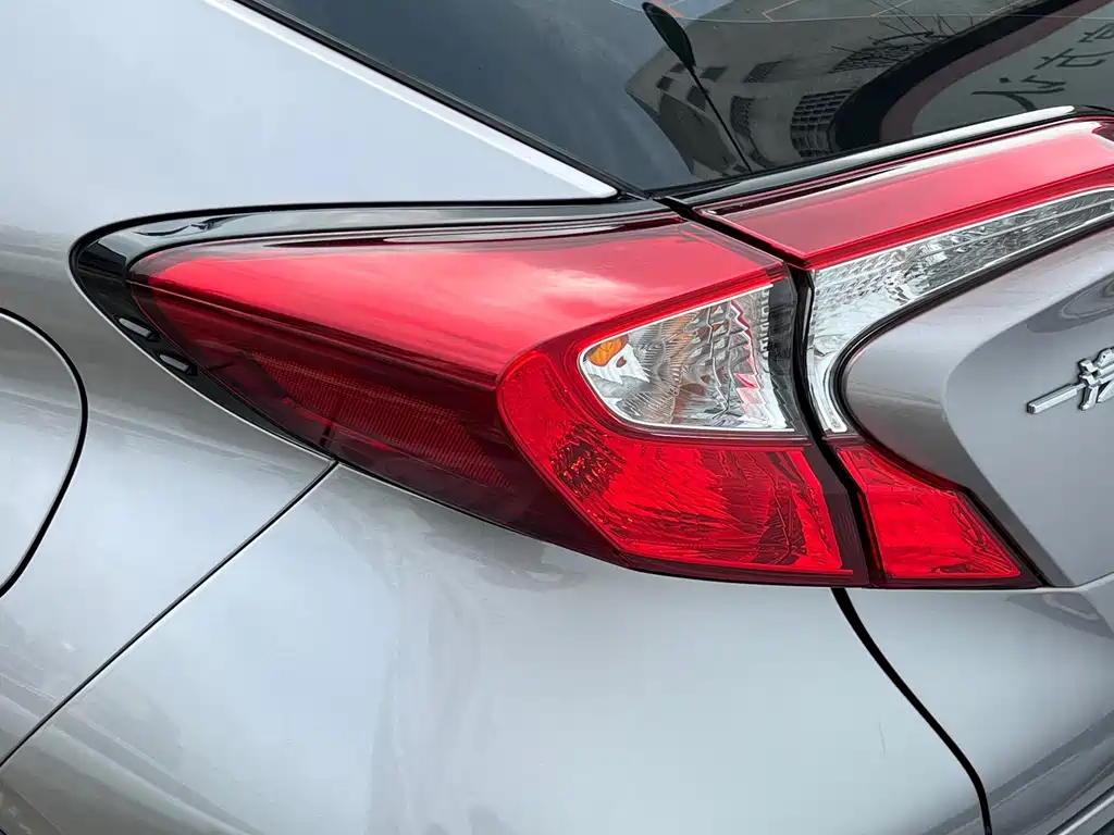 Toyota IZOA — миниатюра 14