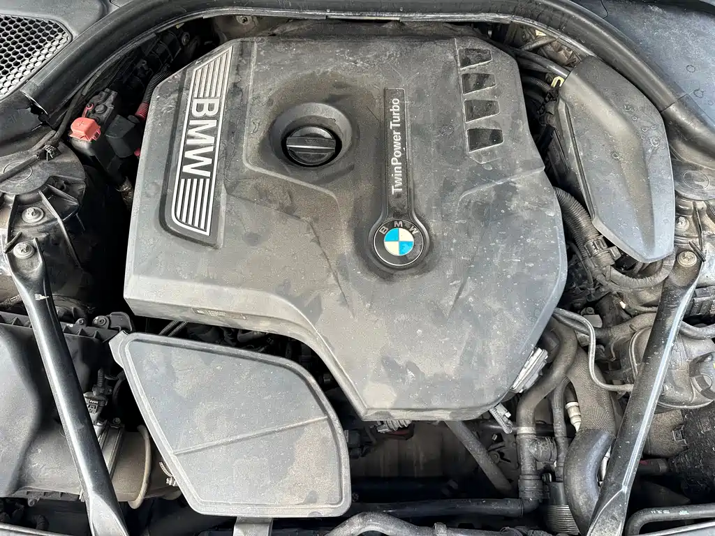 BMW 5 Series — миниатюра 20