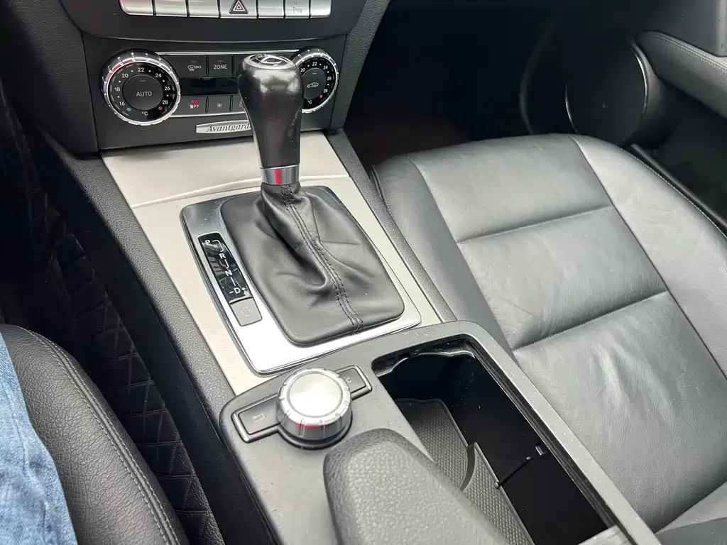 Mercedes-Benz C-Class (Import) C 200 Luxury Sport Touring Edition, фото 12