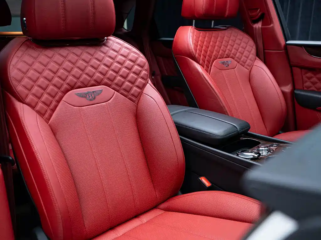 Bentley Bentayga — миниатюра 16