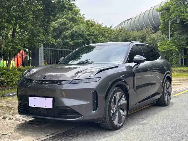 2023 Lynk & Co 08