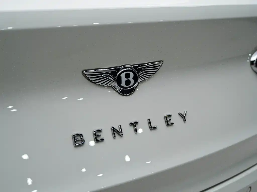 Bentley Bentayga — миниатюра 27