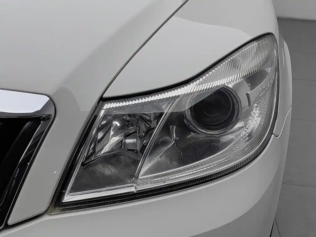 Skoda Octavia — миниатюра 7