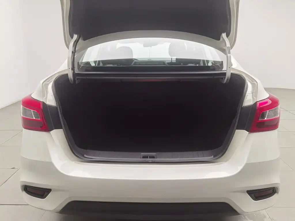 Nissan Sylphy — миниатюра 16
