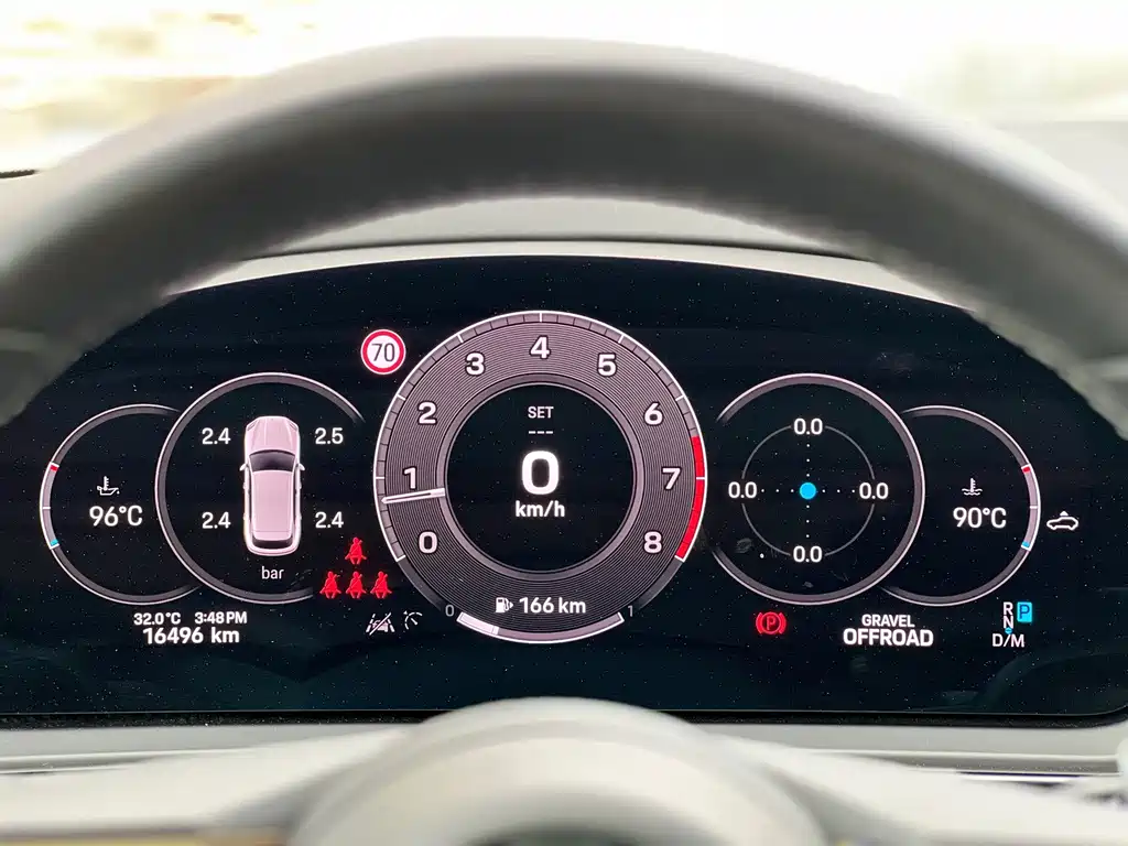 Porsche Cayenne — миниатюра 17