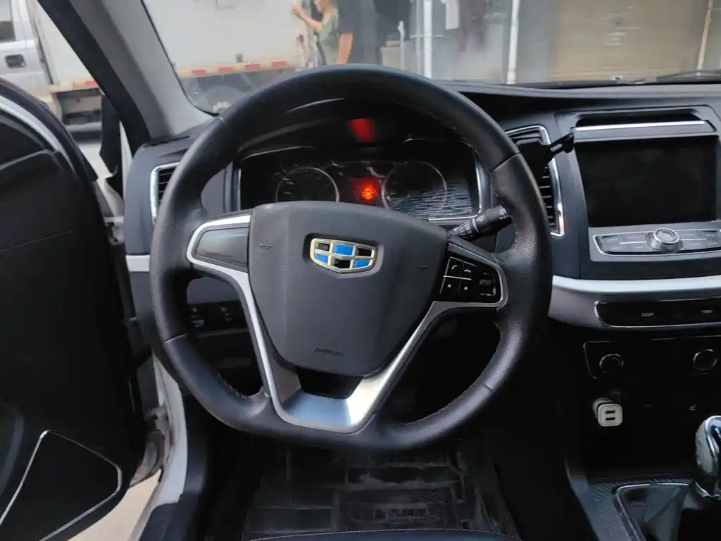 Geely Vision — миниатюра 11