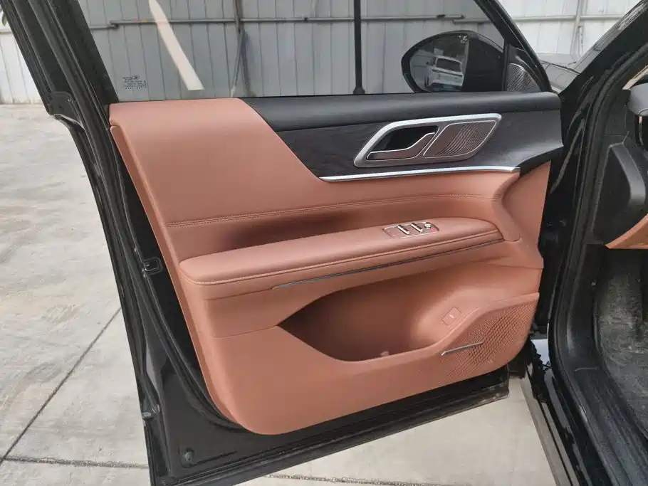 Wuling Xingguang L — миниатюра 7