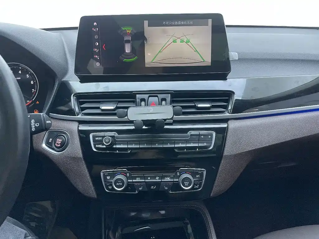 BMW X1 — миниатюра 18