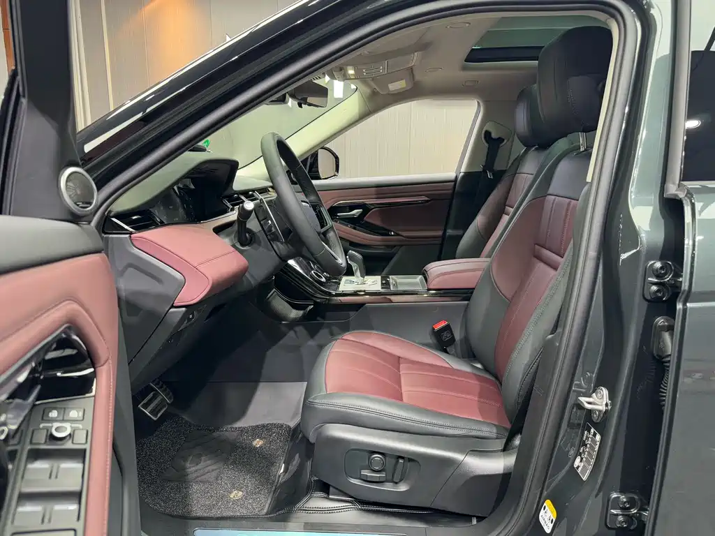 Land Rover Range Rover Evoque 2023 L 249PS Luxury