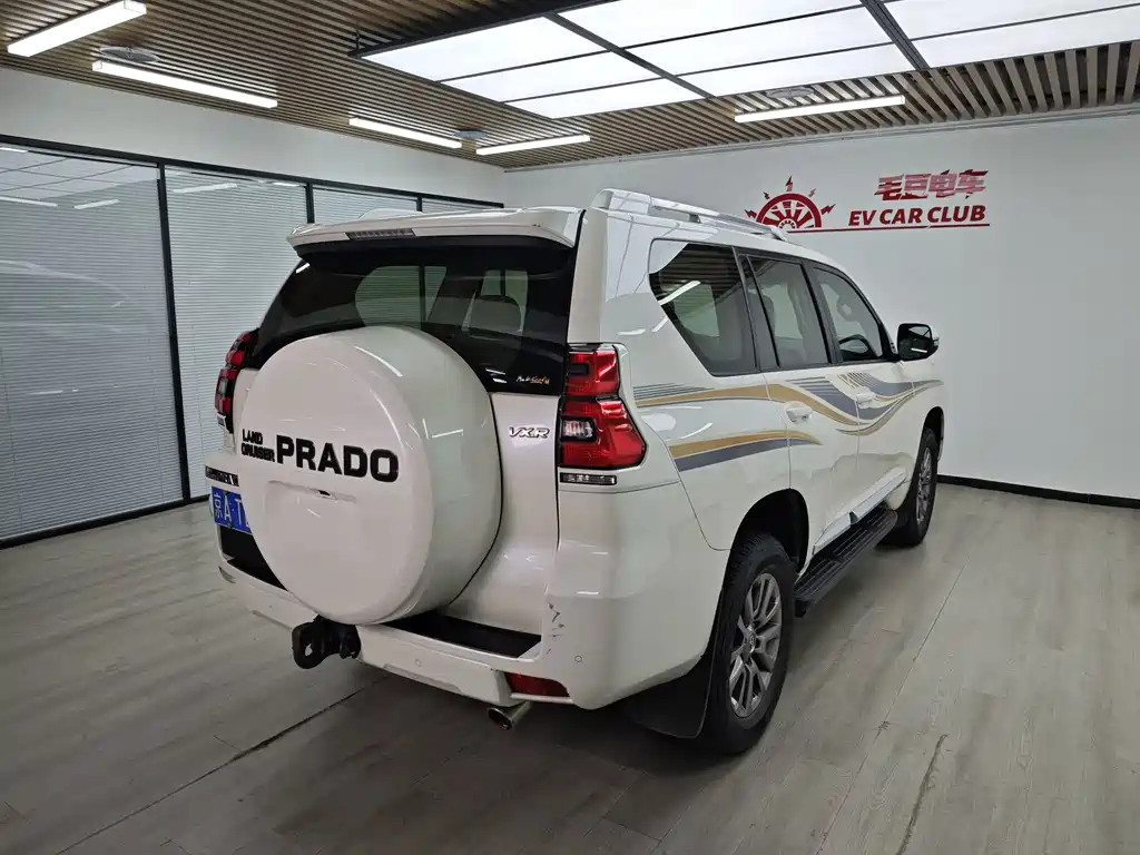 Toyota Prado (Import) — миниатюра 6