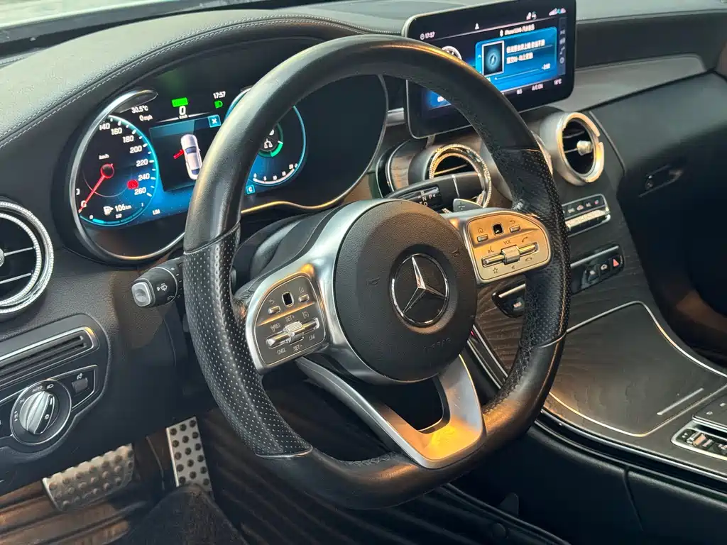 Mercedes-Benz C-Class (Import) — миниатюра 9