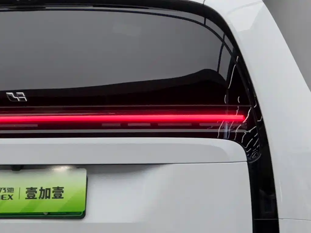 Li Auto Li MEGA — миниатюра 6