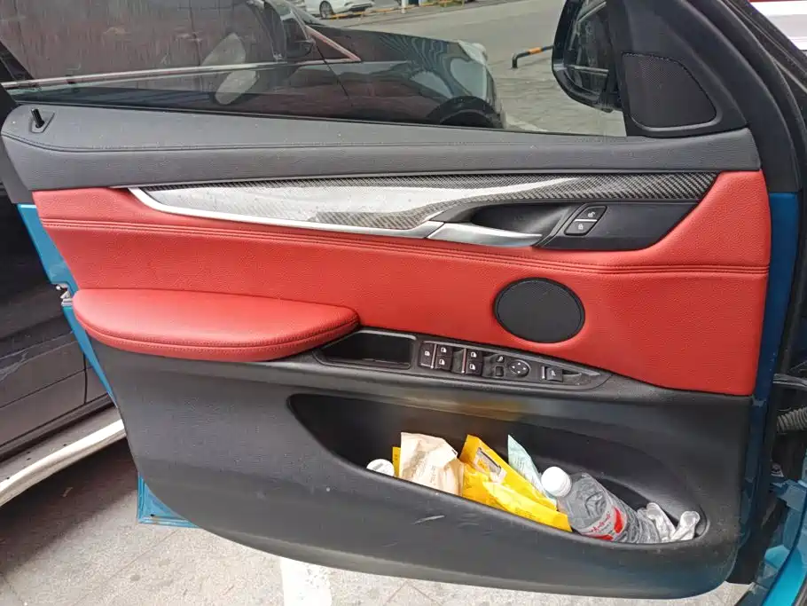 BMW X6 — миниатюра 7