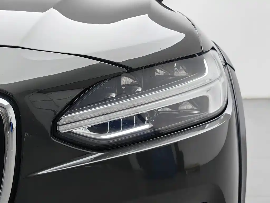 Volvo V90 — миниатюра 7