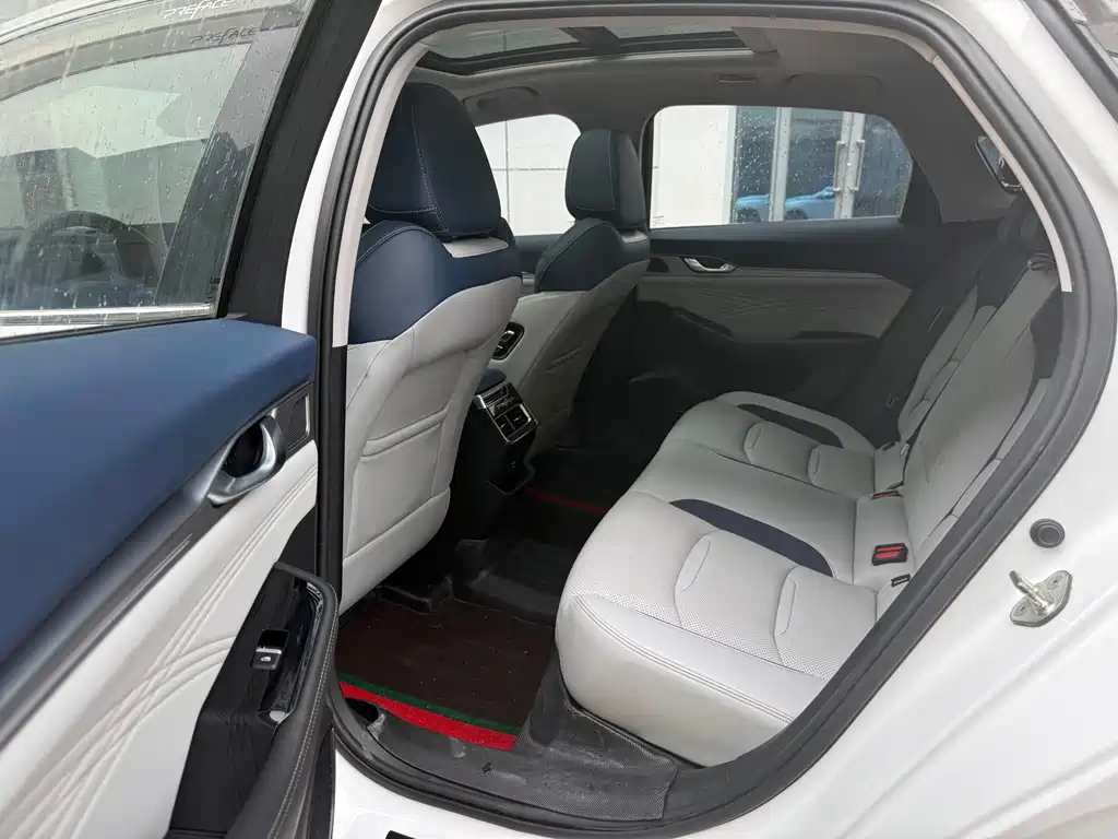 Geely Xingrui — миниатюра 5